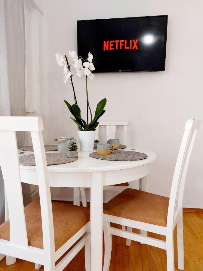 Lovely Equipped Apartment In Kallithea アテネ エクステリア 写真