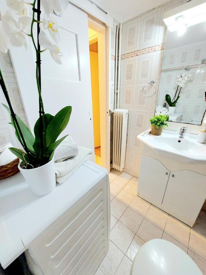 Lovely Equipped Apartment In Kallithea アテネ エクステリア 写真